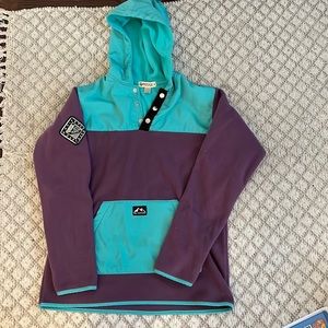 Notice the Reckless Fleece Vintage Pullover